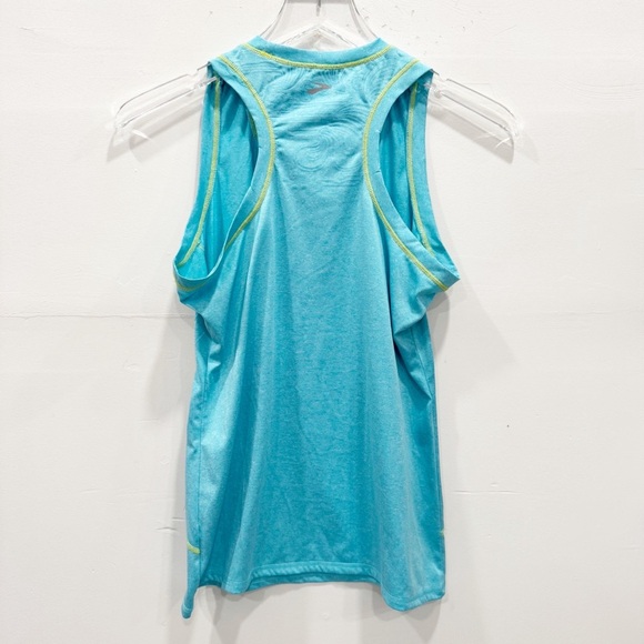 Brooks Versatile EZ Racerback Tank Light Blue Small - Picture 3 of 3
